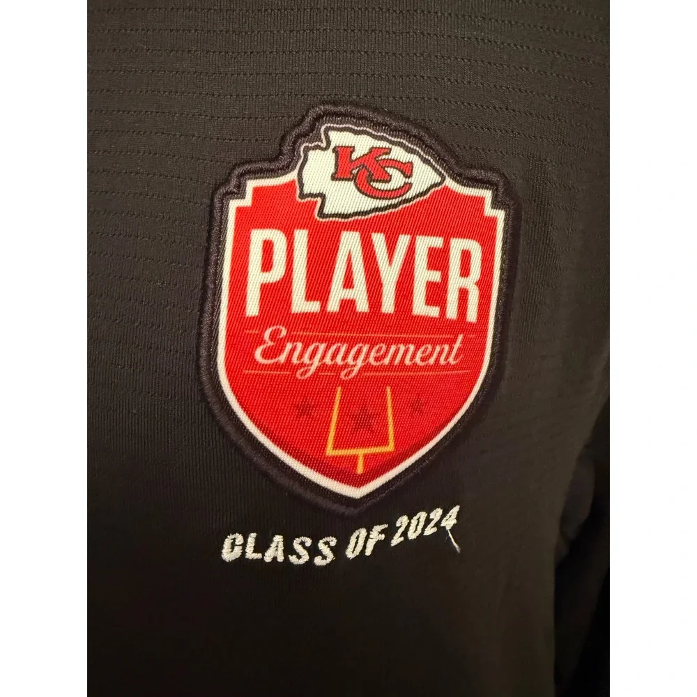 LULULEMON Mens Kansas City Chiefs Player Engagement‎ Class of 2024 Hoodie